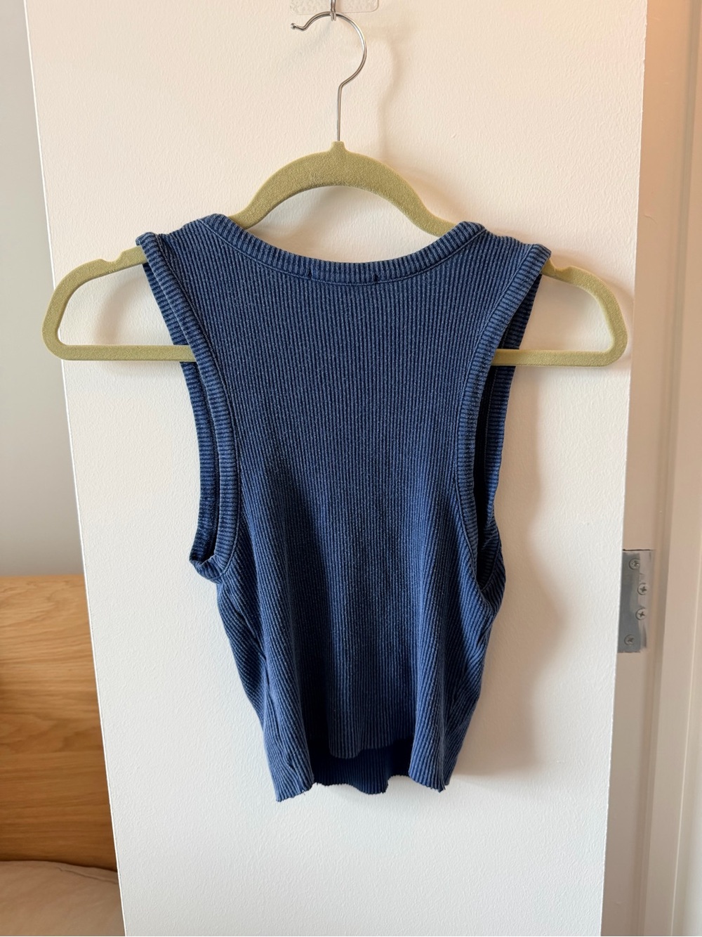 Agolde Navy Ribbed Tank Top - Picture 3 of 3